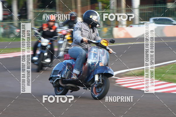 Compre as suas fotos do eventoP na Tbua - Vintage Racing Brazil no Fotop