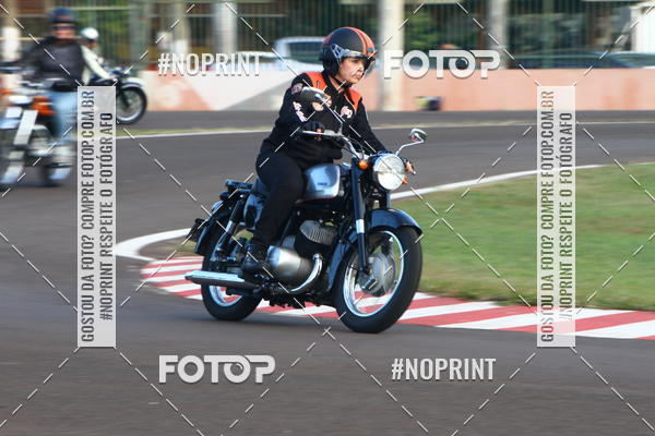 Compre as suas fotos do eventoP na Tbua - Vintage Racing Brazil no Fotop