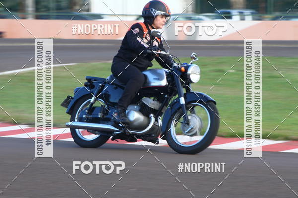 Compre as suas fotos do eventoP na Tbua - Vintage Racing Brazil no Fotop