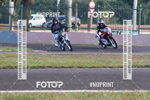 Compre as suas fotos do eventoP na Tbua - Vintage Racing Brazil no Fotop