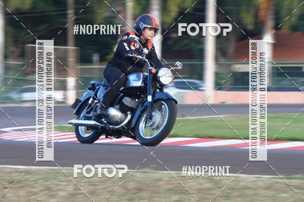 Compre as suas fotos do eventoP na Tbua - Vintage Racing Brazil no Fotop