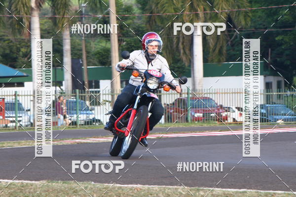 Compre as suas fotos do eventoP na Tbua - Vintage Racing Brazil no Fotop