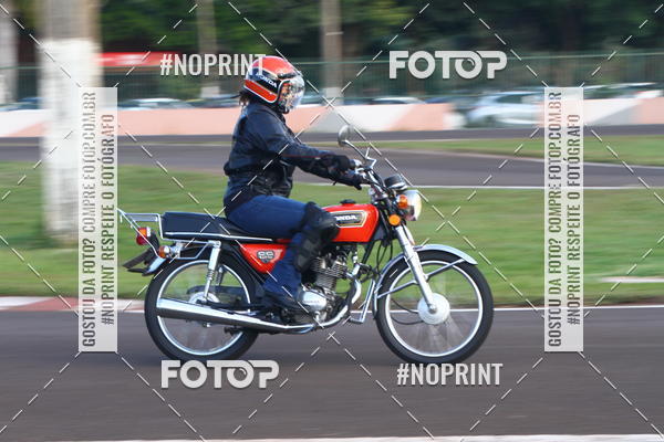 Buy your photos of the eventP na Tbua - Vintage Racing Brazil on Fotop