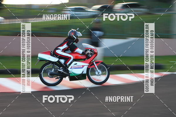 Compre as suas fotos do eventoP na Tbua - Vintage Racing Brazil no Fotop