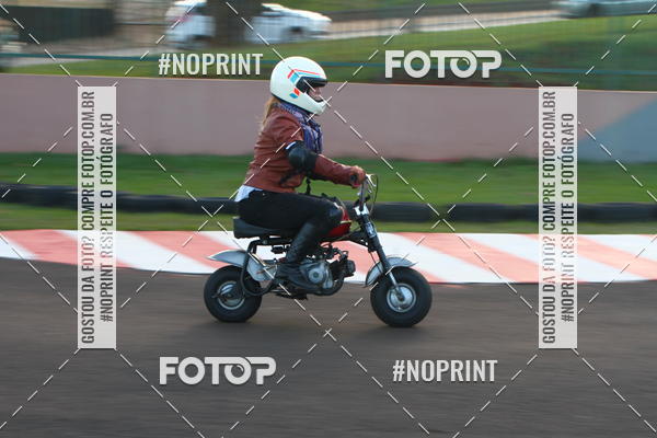 Compre as suas fotos do eventoP na Tbua - Vintage Racing Brazil no Fotop