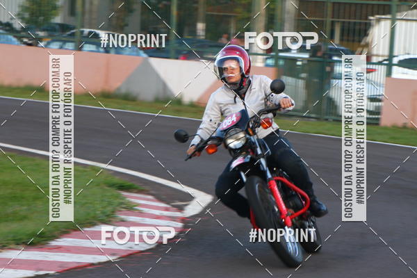 Compra tus fotos del eventoP na Tbua - Vintage Racing Brazil En Fotop