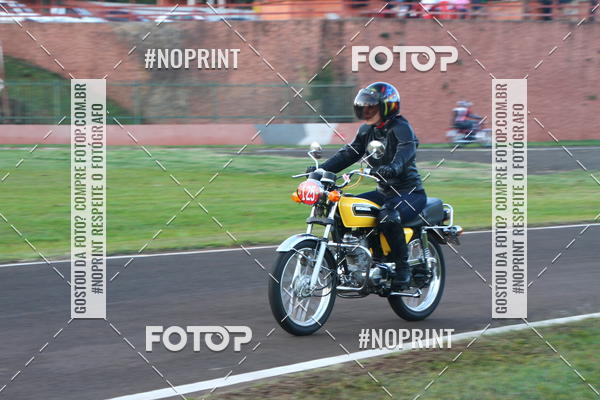 Buy your photos of the eventP na Tbua - Vintage Racing Brazil on Fotop