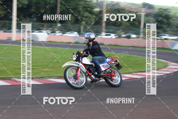 Buy your photos of the eventP na Tbua - Vintage Racing Brazil on Fotop