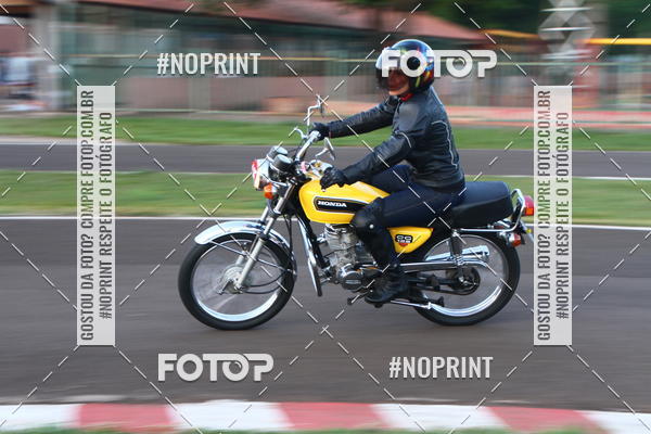 Compre suas fotos do eventoP na Tbua - Vintage Racing Brazil no Fotop