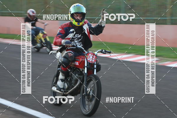 Compre as suas fotos do eventoP na Tbua - Vintage Racing Brazil no Fotop