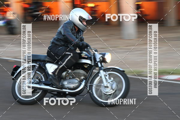 Compre as suas fotos do eventoP na Tbua - Vintage Racing Brazil no Fotop