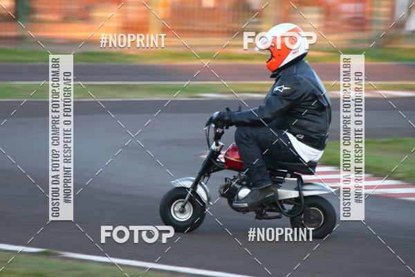 Achetez vos photos de l'vnementP na Tbua - Vintage Racing Brazil sur Fotop