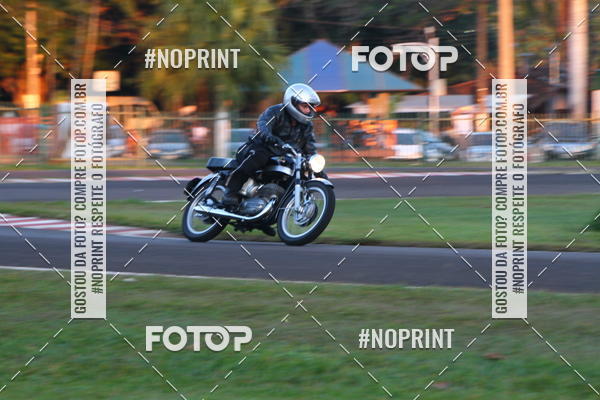 Achetez vos photos de l'vnementP na Tbua - Vintage Racing Brazil sur Fotop