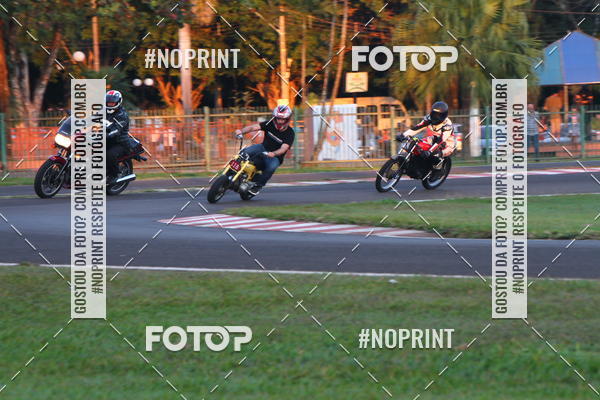 Achetez vos photos de l'vnementP na Tbua - Vintage Racing Brazil sur Fotop