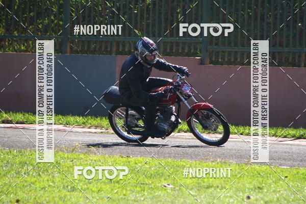 Buy your photos of the eventP na Tbua - Vintage Racing Brazil on Fotop