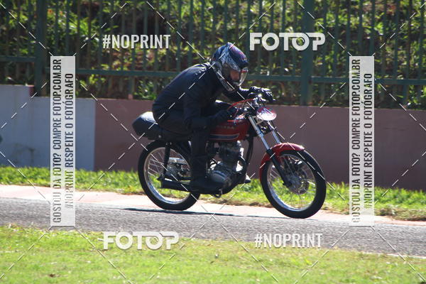 Buy your photos of the eventP na Tbua - Vintage Racing Brazil on Fotop