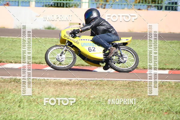 Buy your photos of the eventP na Tbua - Vintage Racing Brazil on Fotop