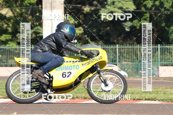 Buy your photos of the eventP na Tbua - Vintage Racing Brazil on Fotop