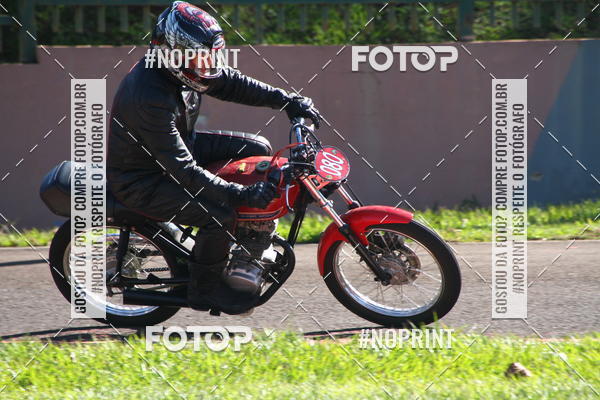 Buy your photos of the eventP na Tbua - Vintage Racing Brazil on Fotop