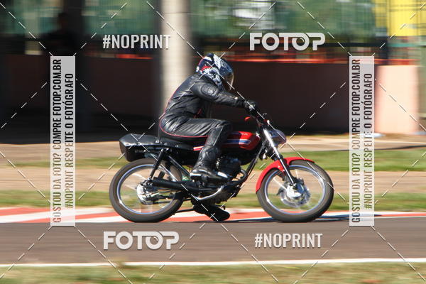 Buy your photos of the eventP na Tbua - Vintage Racing Brazil on Fotop