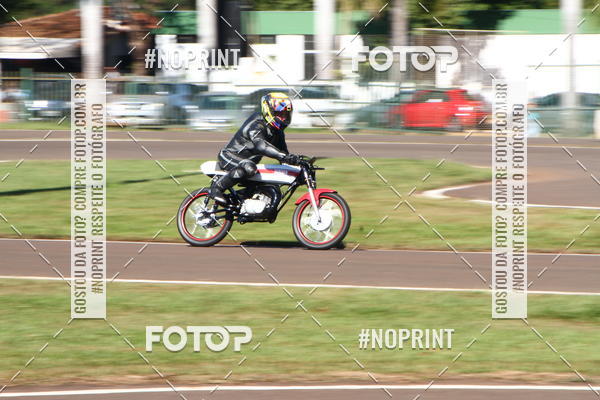 Buy your photos of the eventP na Tbua - Vintage Racing Brazil on Fotop