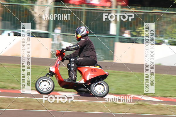 Compre as suas fotos do eventoP na Tbua - Vintage Racing Brazil no Fotop
