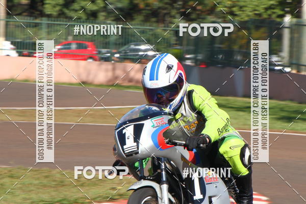 Buy your photos of the eventP na Tbua - Vintage Racing Brazil on Fotop