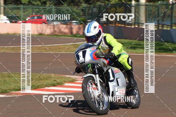 Buy your photos of the eventP na Tbua - Vintage Racing Brazil on Fotop