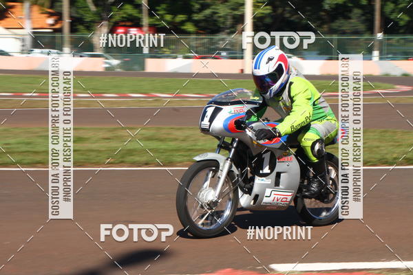 Buy your photos of the eventP na Tbua - Vintage Racing Brazil on Fotop