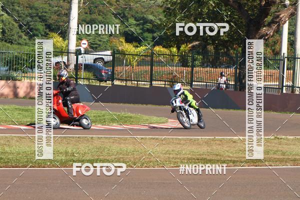 Buy your photos of the eventP na Tbua - Vintage Racing Brazil on Fotop