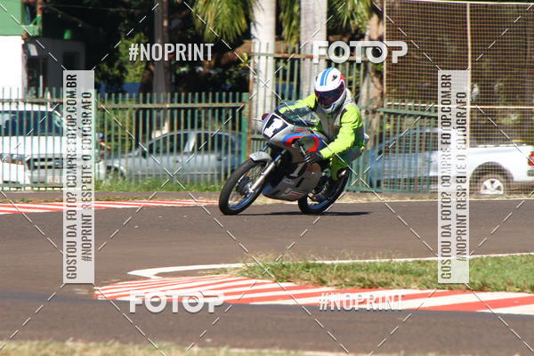 Buy your photos of the eventP na Tbua - Vintage Racing Brazil on Fotop