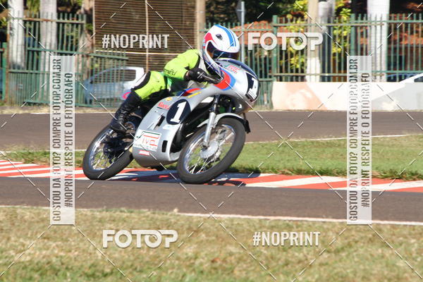 Buy your photos of the eventP na Tbua - Vintage Racing Brazil on Fotop
