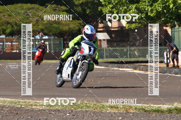 Buy your photos of the eventP na Tbua - Vintage Racing Brazil on Fotop