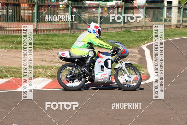 Buy your photos of the eventP na Tbua - Vintage Racing Brazil on Fotop