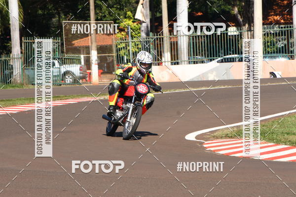 Buy your photos of the eventP na Tbua - Vintage Racing Brazil on Fotop
