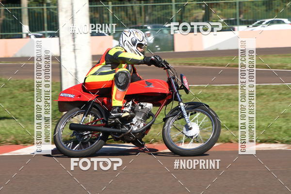 Buy your photos of the eventP na Tbua - Vintage Racing Brazil on Fotop