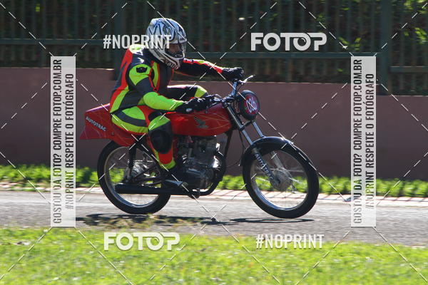 Buy your photos of the eventP na Tbua - Vintage Racing Brazil on Fotop