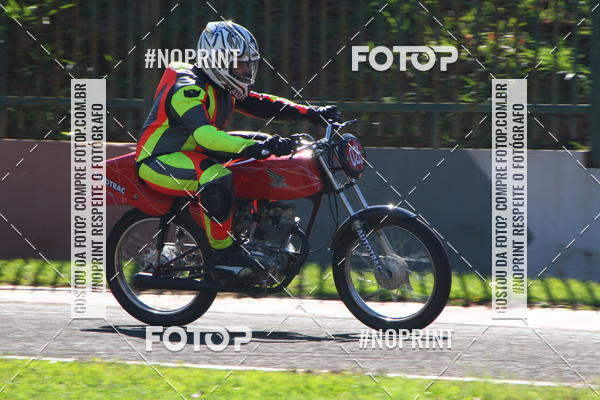 Buy your photos of the eventP na Tbua - Vintage Racing Brazil on Fotop