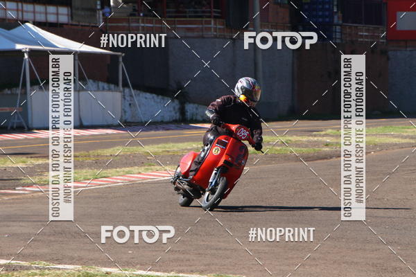 Buy your photos of the eventP na Tbua - Vintage Racing Brazil on Fotop