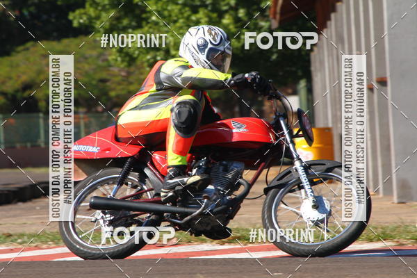 Buy your photos of the eventP na Tbua - Vintage Racing Brazil on Fotop
