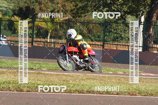 Buy your photos of the eventP na Tbua - Vintage Racing Brazil on Fotop