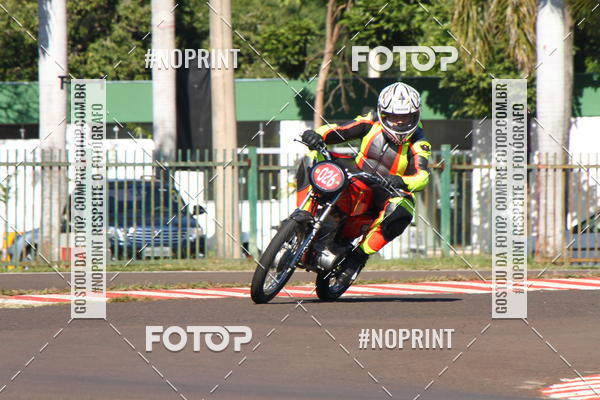 Buy your photos of the eventP na Tbua - Vintage Racing Brazil on Fotop