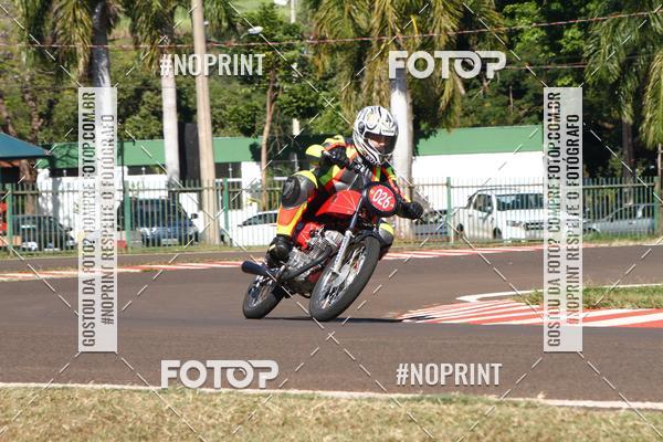Buy your photos of the eventP na Tbua - Vintage Racing Brazil on Fotop