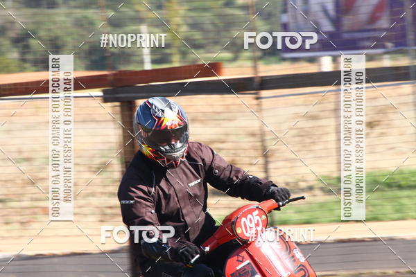 Buy your photos of the eventP na Tbua - Vintage Racing Brazil on Fotop