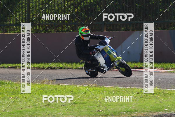 Buy your photos of the eventP na Tbua - Vintage Racing Brazil on Fotop