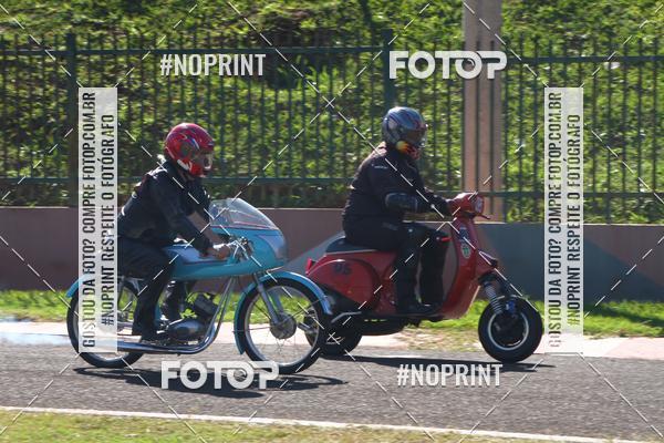 Buy your photos of the eventP na Tbua - Vintage Racing Brazil on Fotop