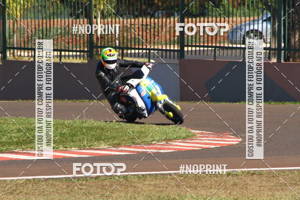 Buy your photos of the eventP na Tbua - Vintage Racing Brazil on Fotop