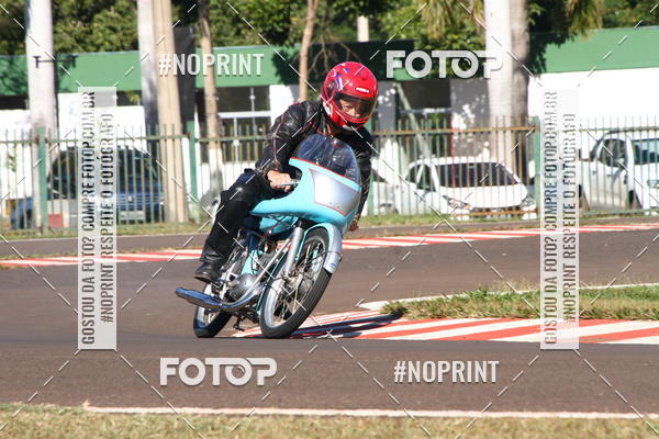 Buy your photos of the eventP na Tbua - Vintage Racing Brazil on Fotop