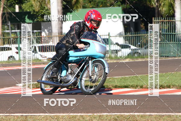 Buy your photos of the eventP na Tbua - Vintage Racing Brazil on Fotop