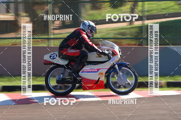 Buy your photos of the eventP na Tbua - Vintage Racing Brazil on Fotop